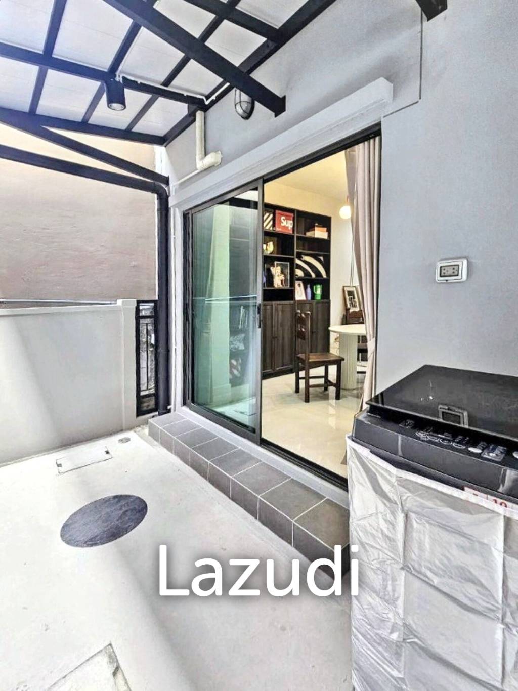 4 Bed 3 Bath 152 SQ.M Baan Klang Muang Rama 9 - Krungthep Kreetha