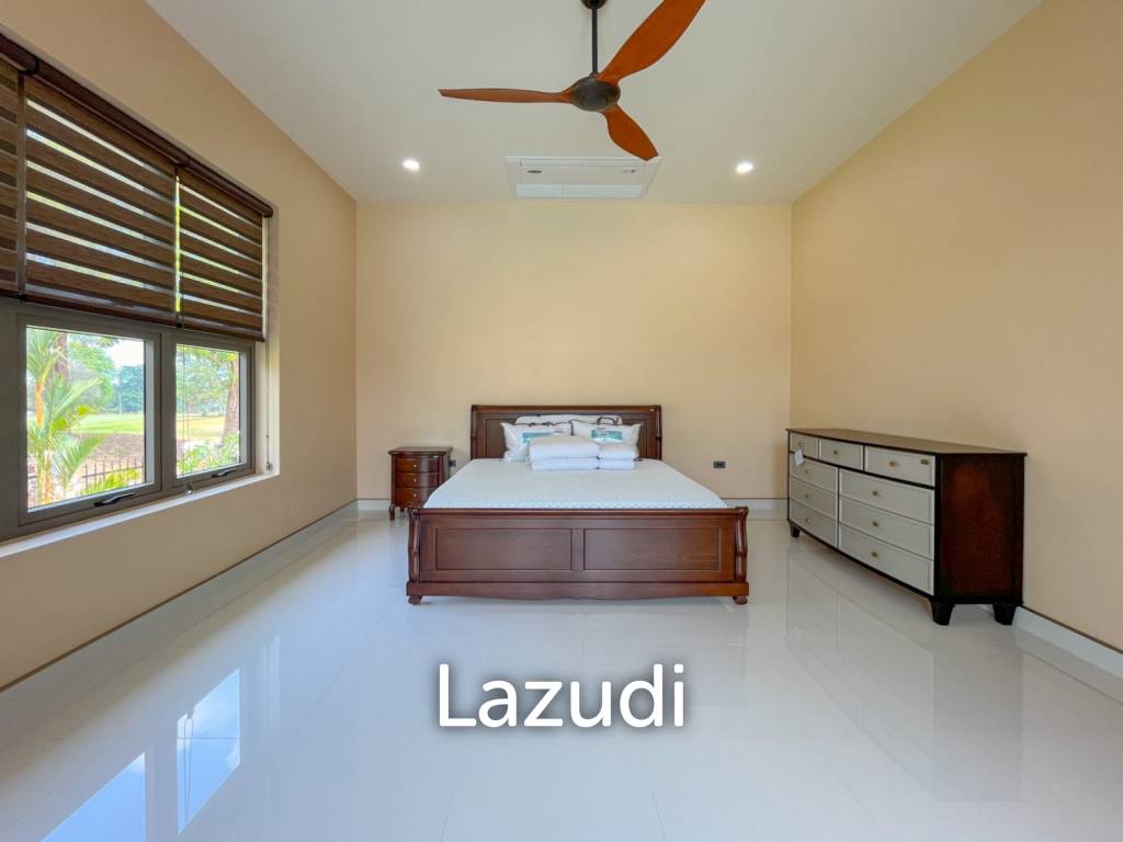 4 Beds 4 Baths 678 SQ.M. Phoenix Gold Golf