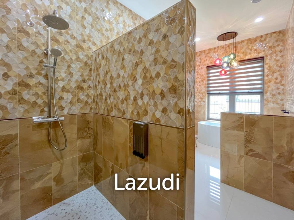 4 Beds 4 Baths 678 SQ.M. Phoenix Gold Golf