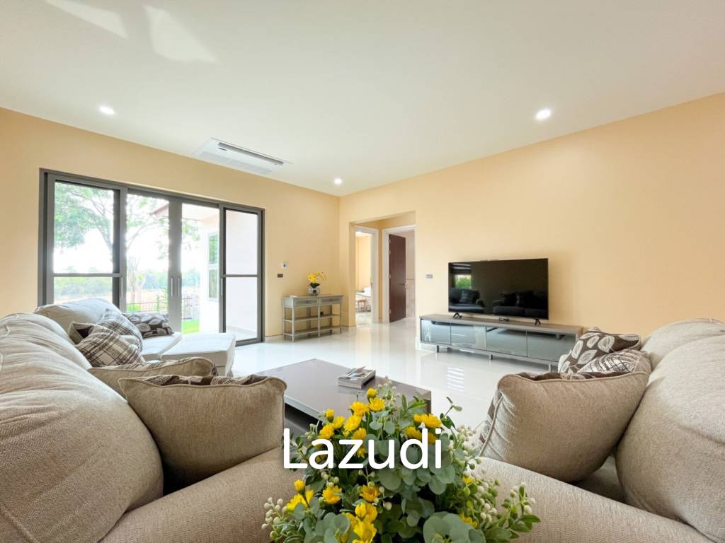 4 Beds 4 Baths 678 SQ.M. Phoenix Gold Golf
