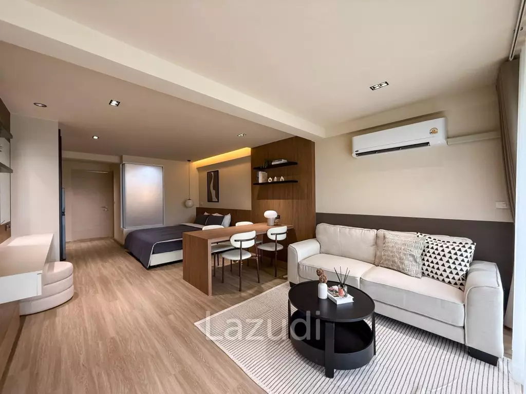 Newly renovated, spacious studio condo in Phuket Country Club