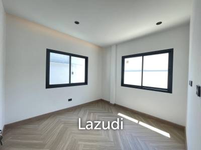 Renovated 3-Bedroom House In Chalong