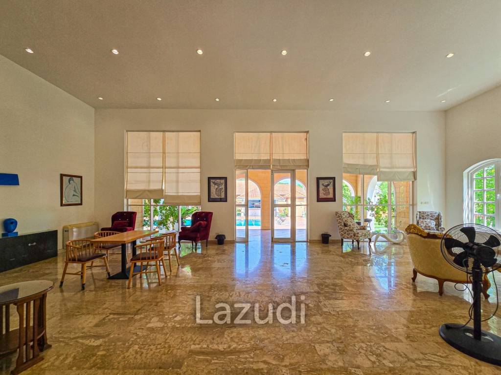22 Beds 28 Baths 1,600 SQ.M. Villa Pictory