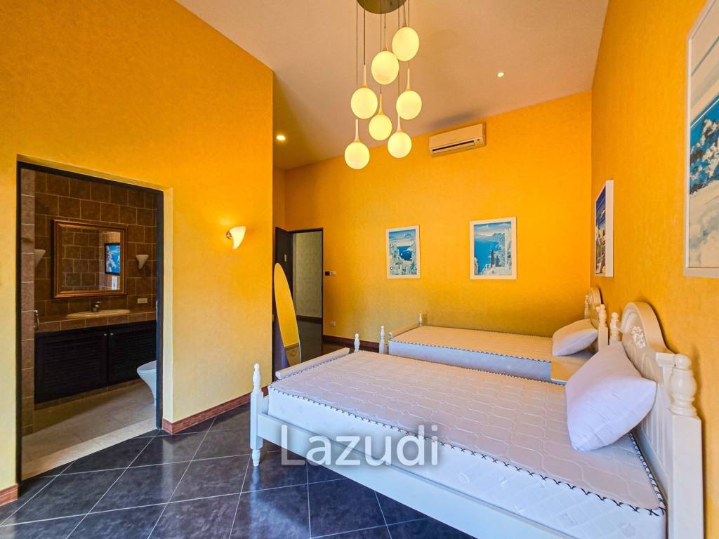 22 Beds 28 Baths 1,600 SQ.M. Villa Pictory
