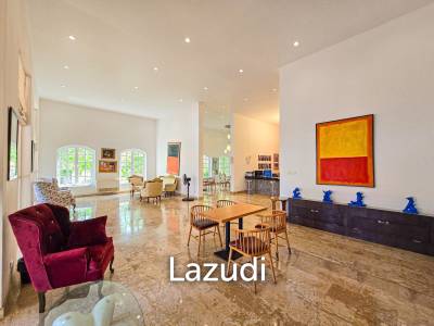 22 Beds 28 Baths 1,600 SQ.M. Villa Pictory