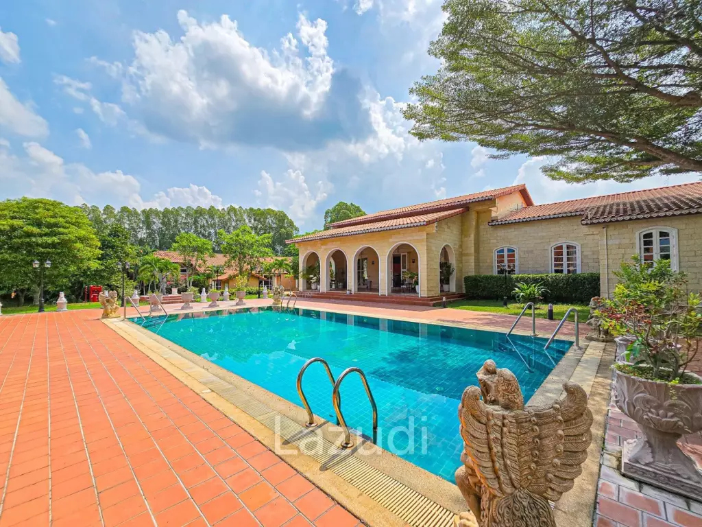 22 Beds 28 Baths 1,600 SQ.M. Villa Pictory