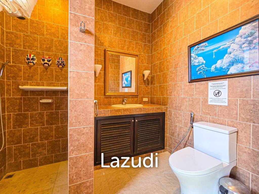 22 Beds 28 Baths 1,600 SQ.M. Villa Pictory