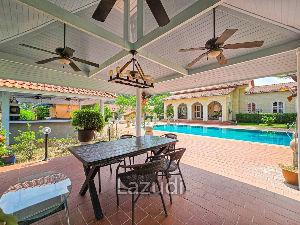 22 Beds 28 Baths 1,600 SQ.M. Villa Pictory