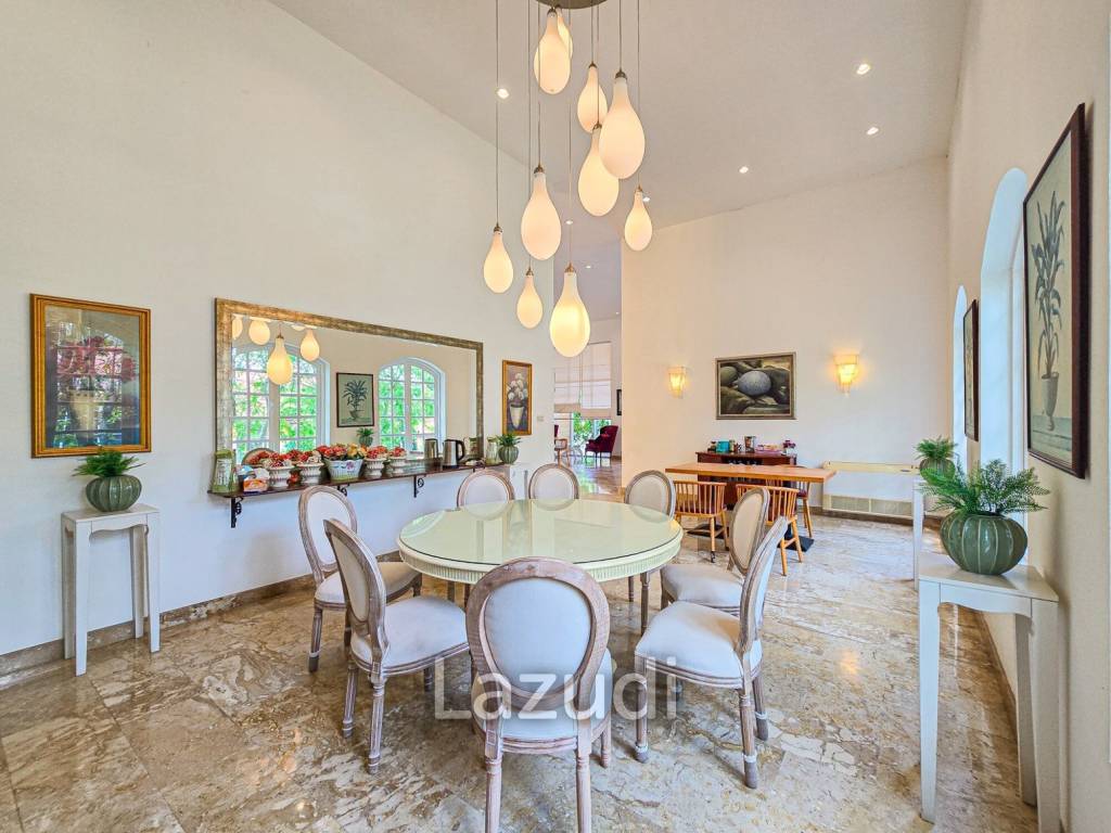 22 Beds 28 Baths 1,600 SQ.M. Villa Pictory