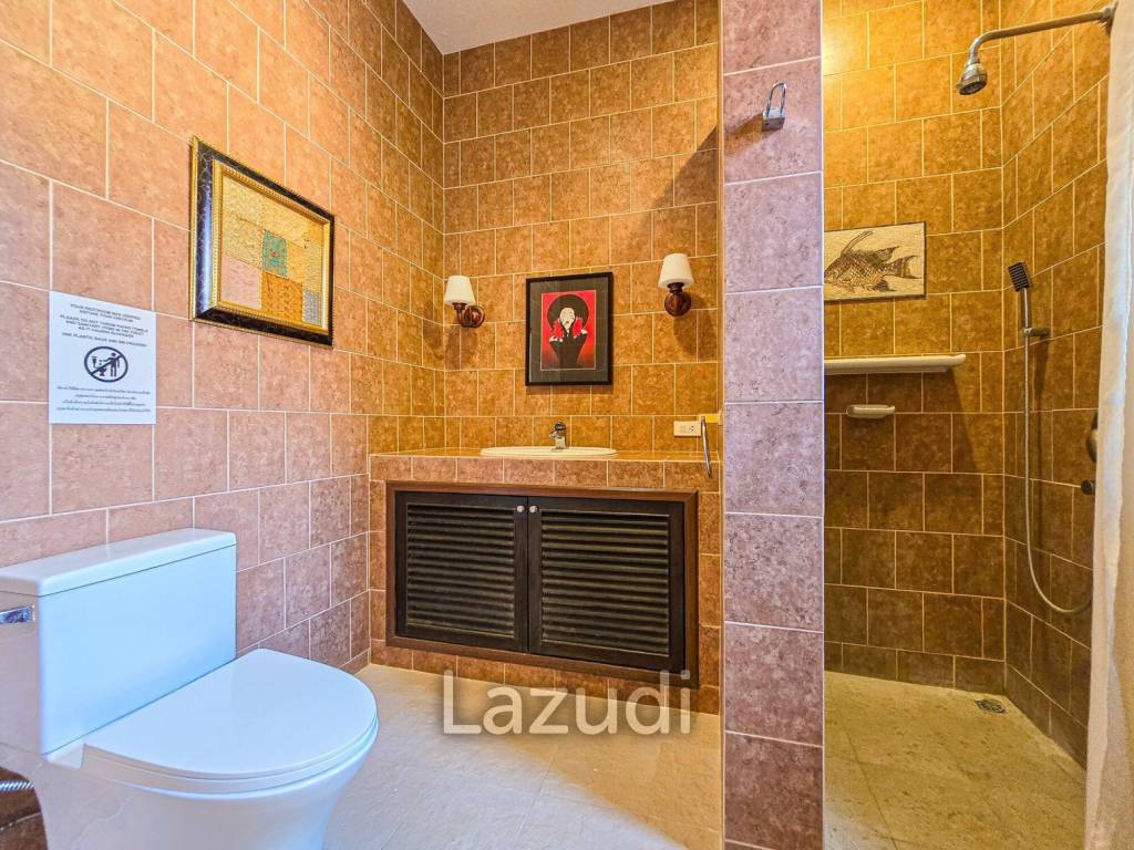 22 Beds 28 Baths 1,600 SQ.M. Villa Pictory