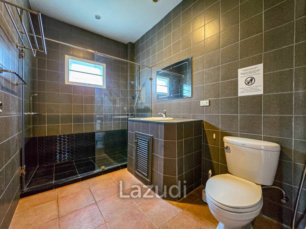 22 Beds 28 Baths 1,600 SQ.M. Villa Pictory
