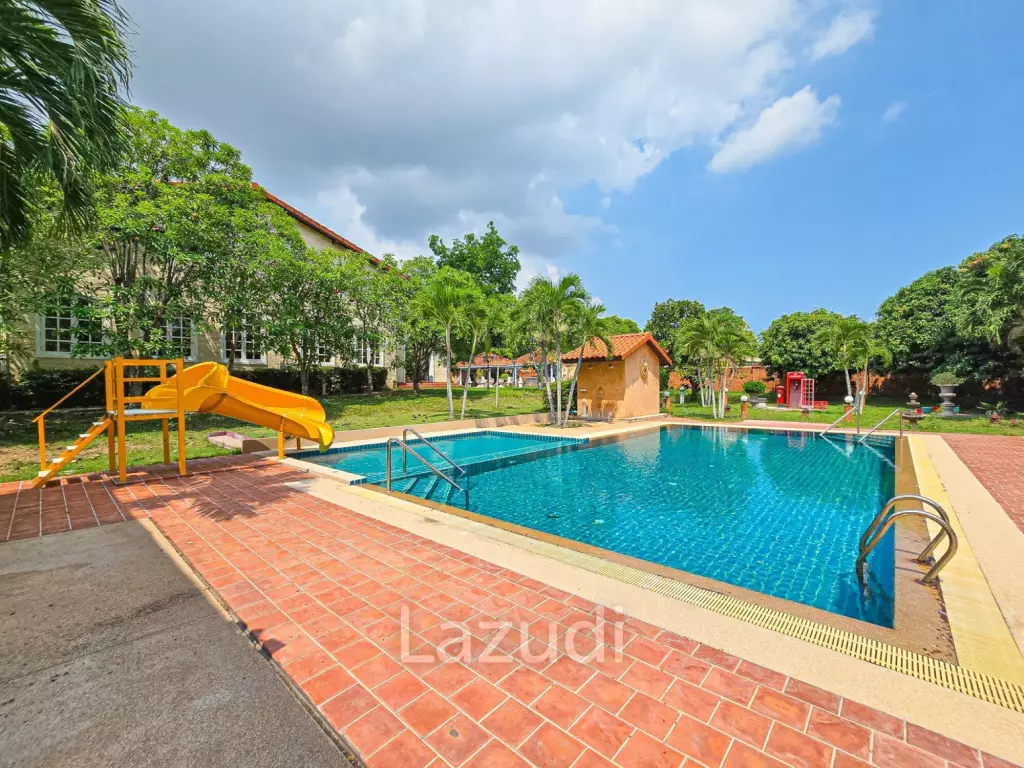 22 Beds 28 Baths 1,600 SQ.M. Villa Pictory