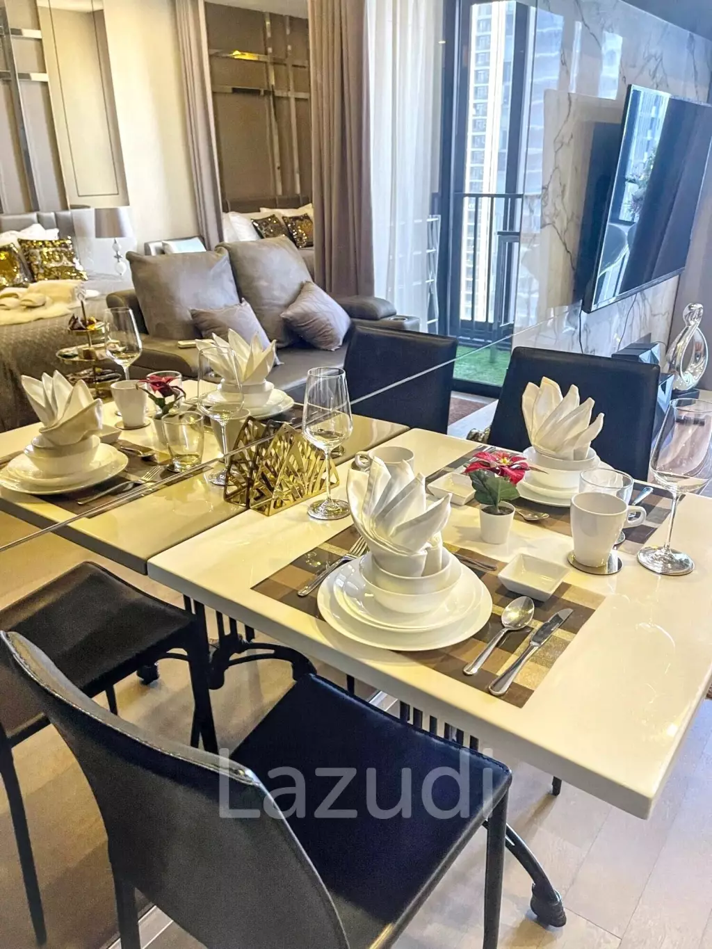 1 Bedroom 1 Bathroom 35 Sq.m Ashton Asoke