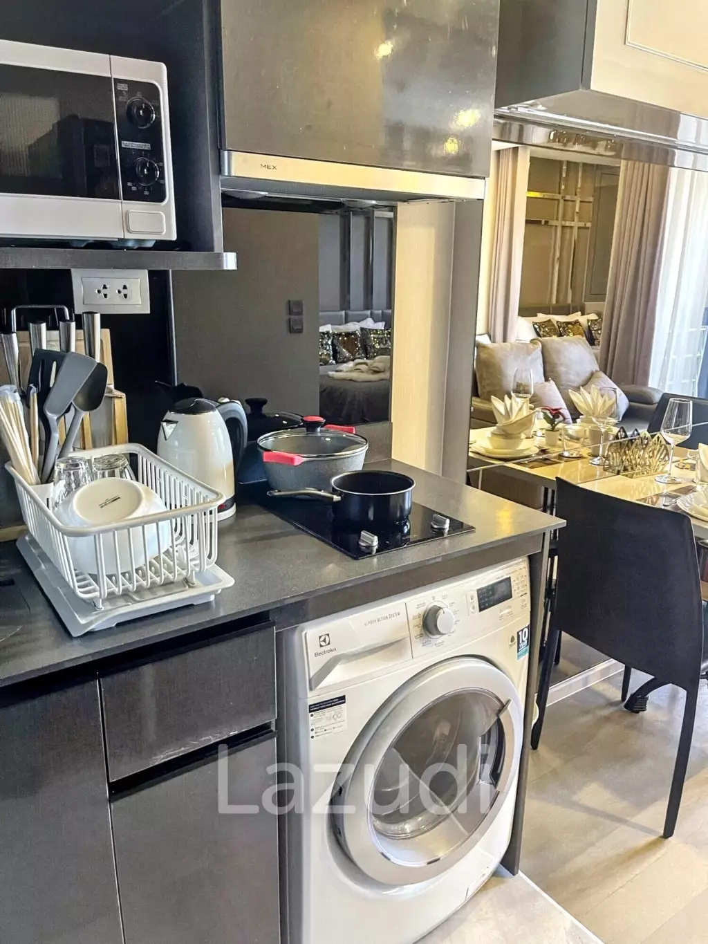 1 Bedroom 1 Bathroom 35 Sq.m Ashton Asoke