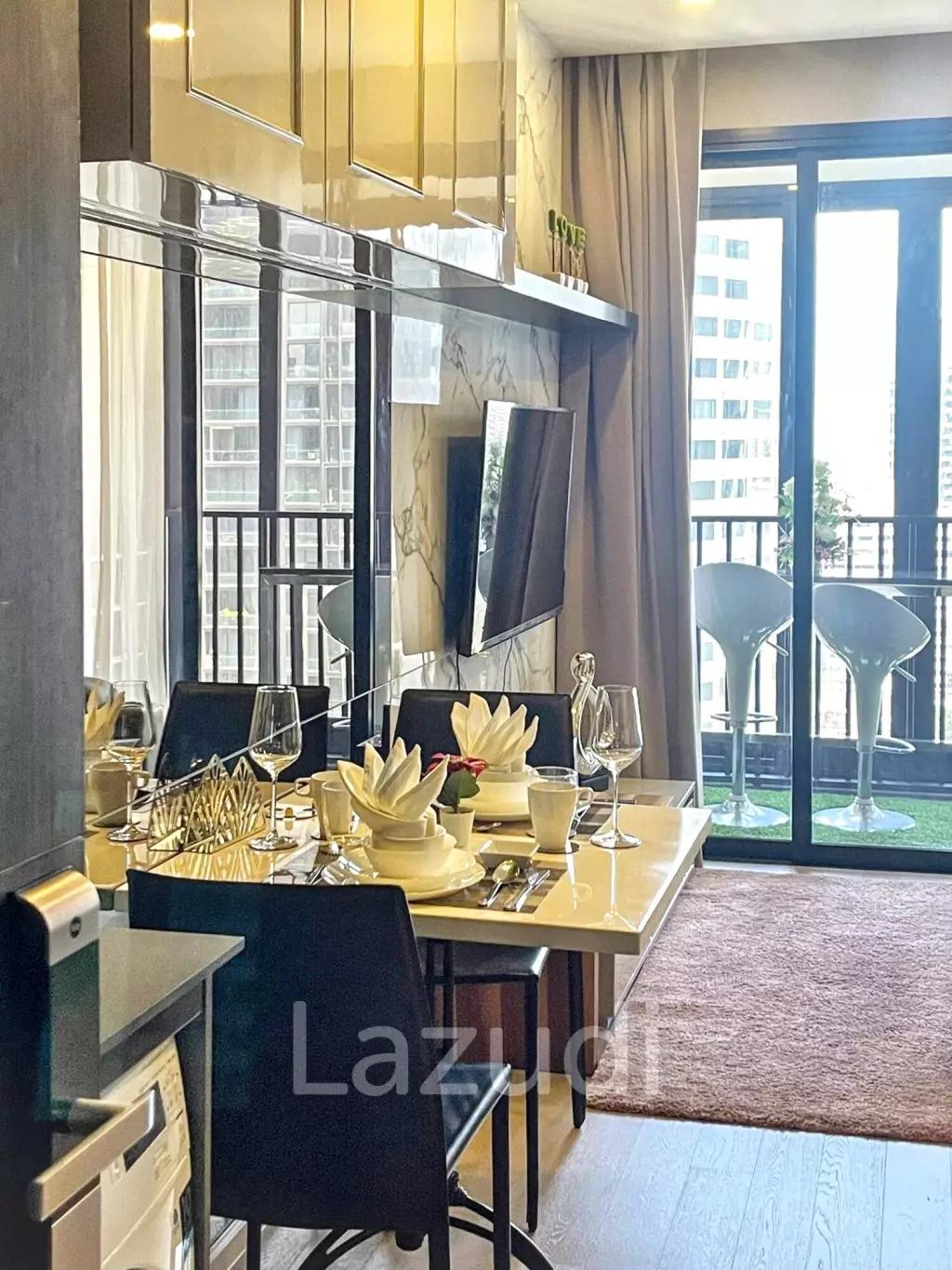 1 Bedroom 1 Bathroom 35 Sq.m Ashton Asoke