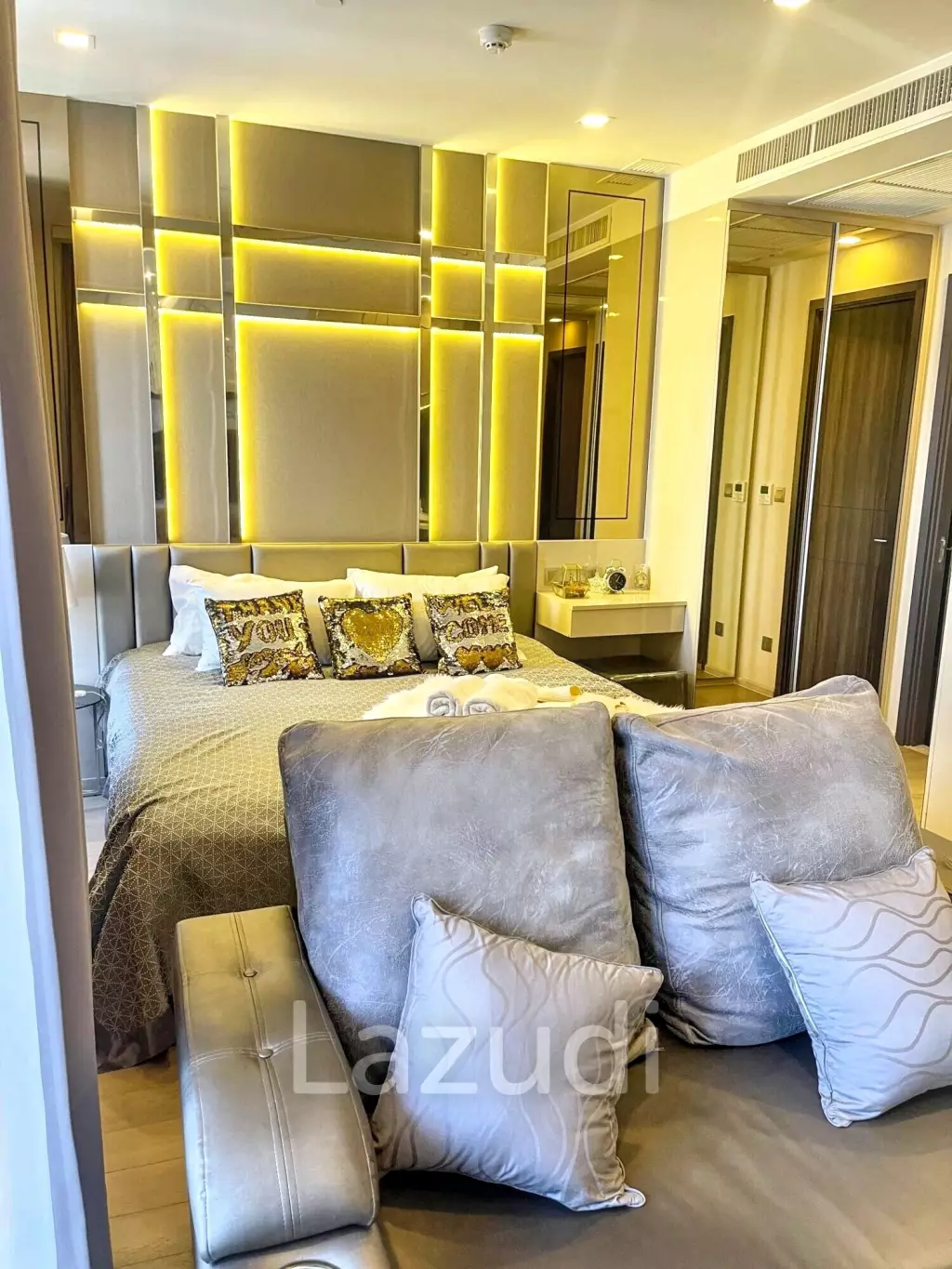 1 Bedroom 1 Bathroom 35 Sq.m Ashton Asoke