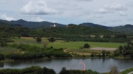 Expansive Freehold Land 24-3-26 Rai in Nong Phlap Hua Hin