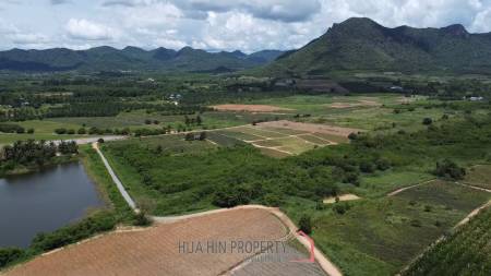 Expansive Freehold Land 24-3-26 Rai in Nong Phlap Hua Hin