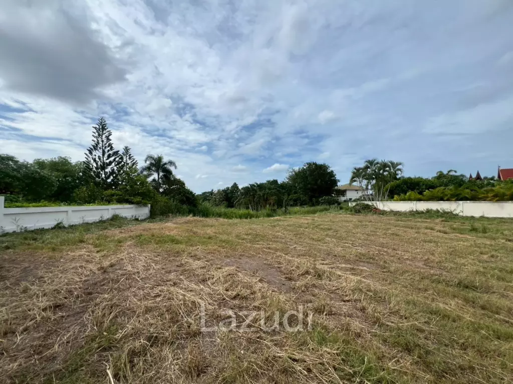 Exclusive Freehold Land 1-2-30 Rai in Palm Hills Golf and Residence