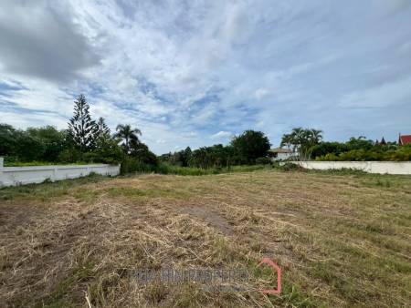 Exclusive Freehold Land 1-2-30 Rai in Palm Hills Golf and Residence