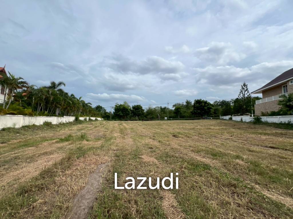 Exclusive Freehold Land 1-2-30 Rai in Palm Hills Golf and Residence