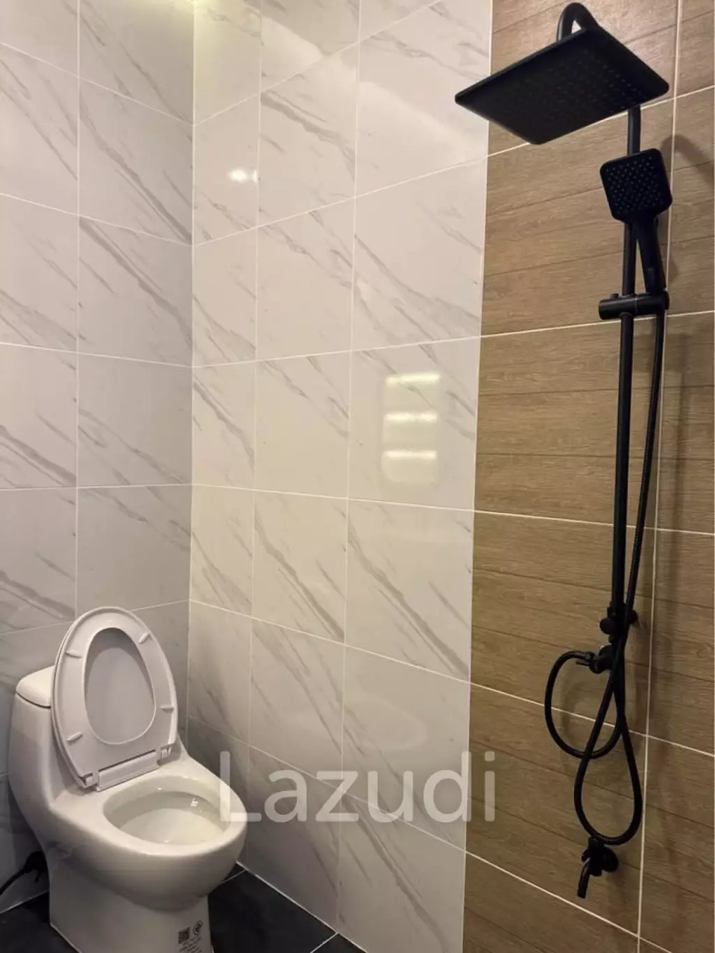 Renovated 2-Bedroom House In Chalong