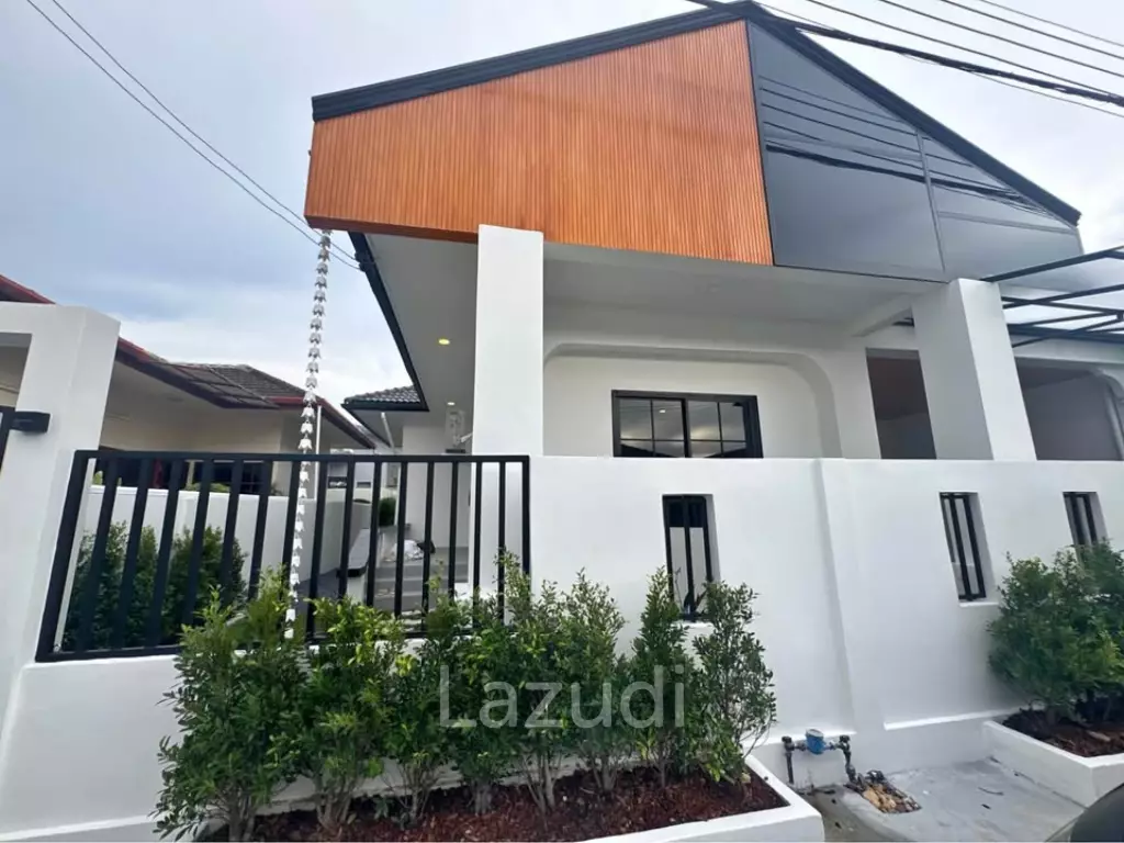 Renovated 2-Bedroom House In Chalong