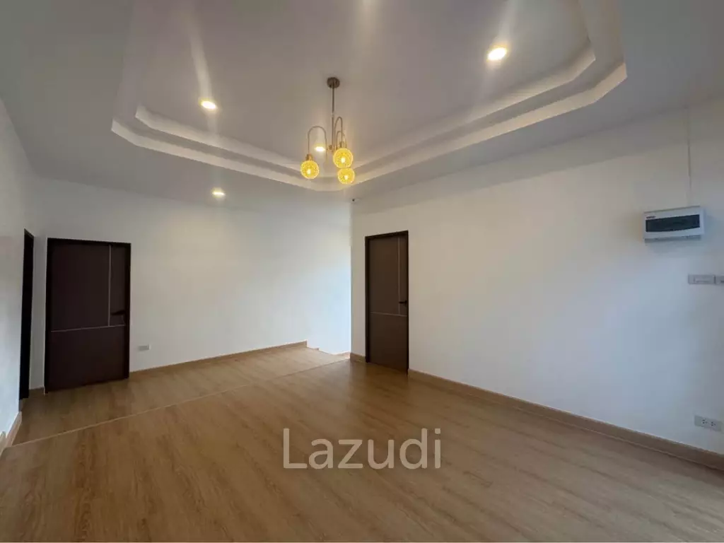 Renovated 2-Bedroom House In Chalong