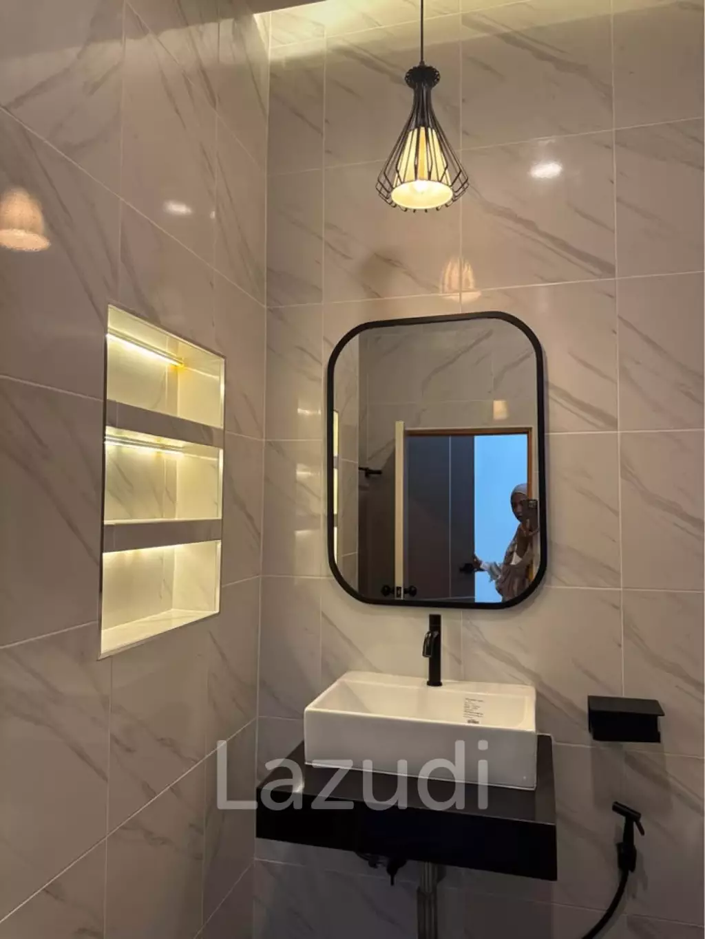 Renovated 2-Bedroom House In Chalong