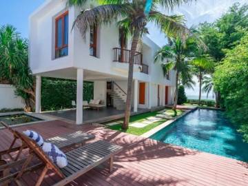 PRAN A LUX : Beachfront Pool Villa in Pranburi