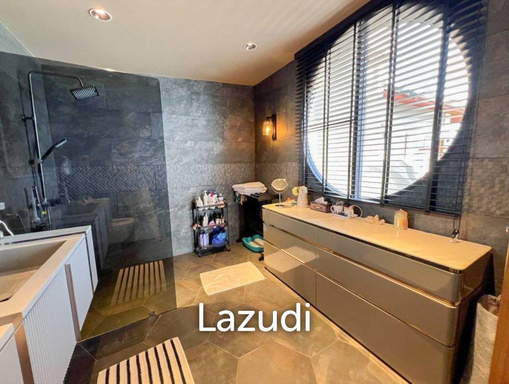 Panoramic Sea View Villa Just 200m from Thongson Beach