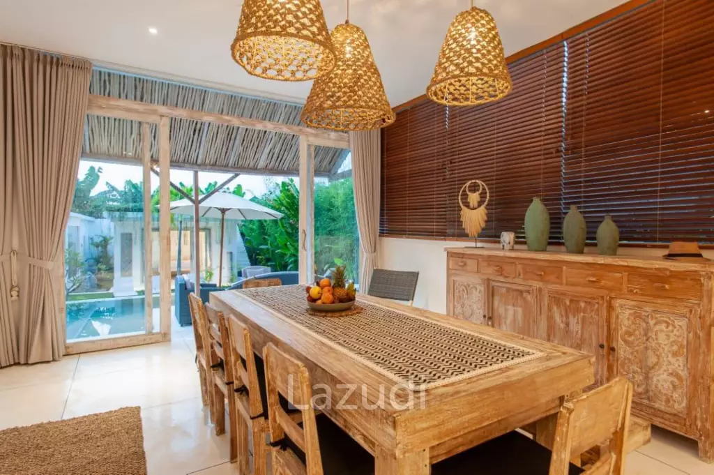 4 Bedroom Leasehold Villa in Bumbak Umalas Bali