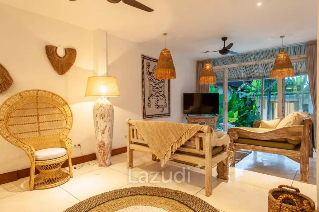 4 Bedroom Leasehold Villa in Bumbak Umalas Bali