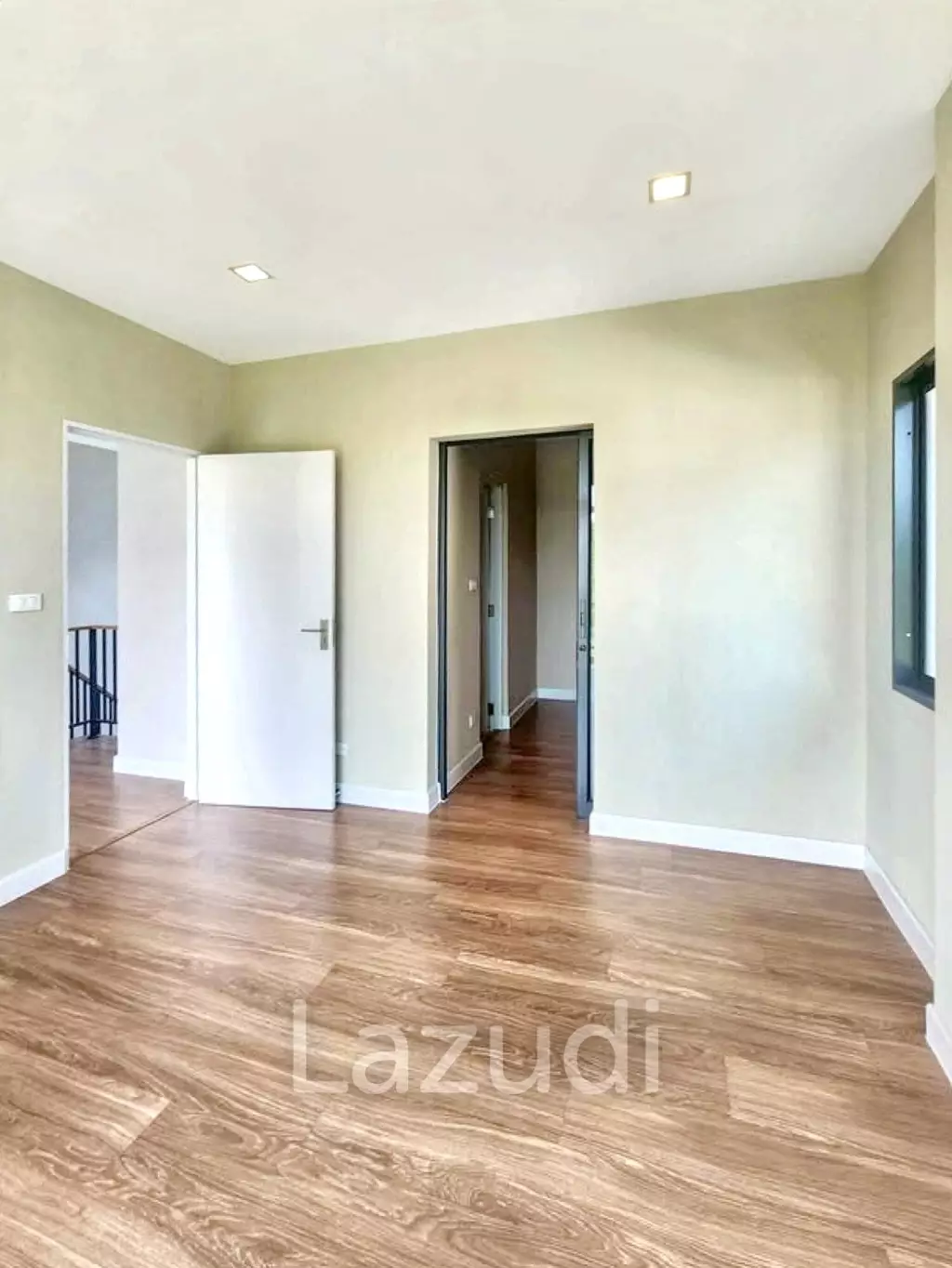 4 Bedroom 3 Bathroom 234 Sq.m Venue Rama 9