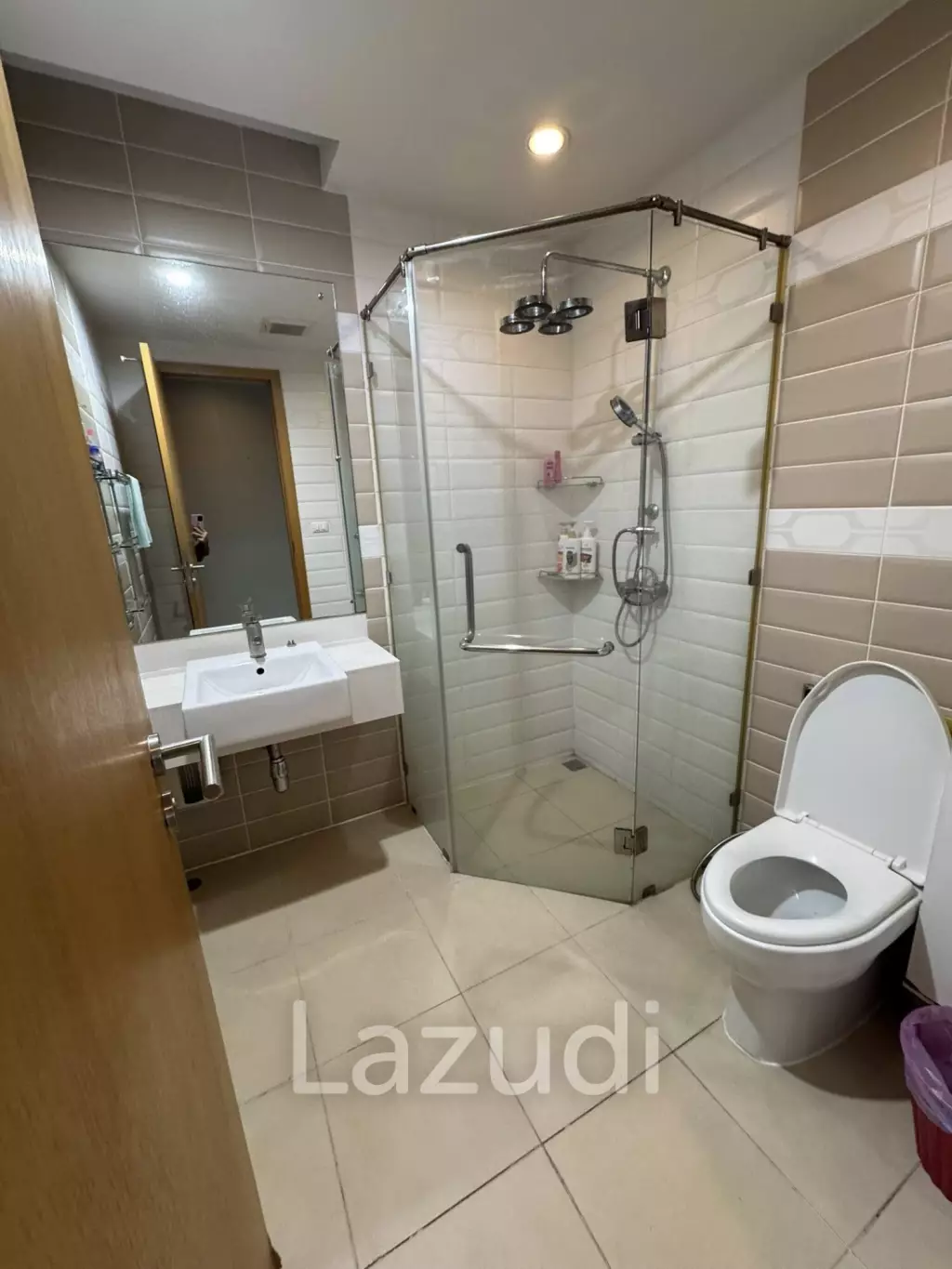 2 Bed 2 Bath 72 SQ.M Circle Condominium
