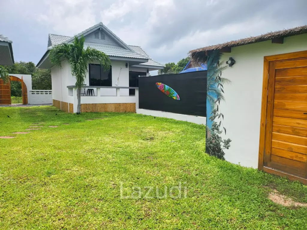 Beachfront 4-Bedroom Villa in Plai Laem– Sunset Views & Private Pool