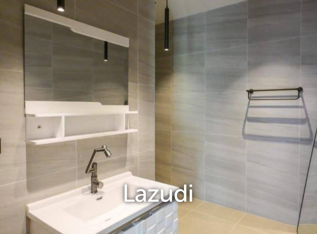 Beachfront 4-Bedroom Villa in Plai Laem– Sunset Views & Private Pool