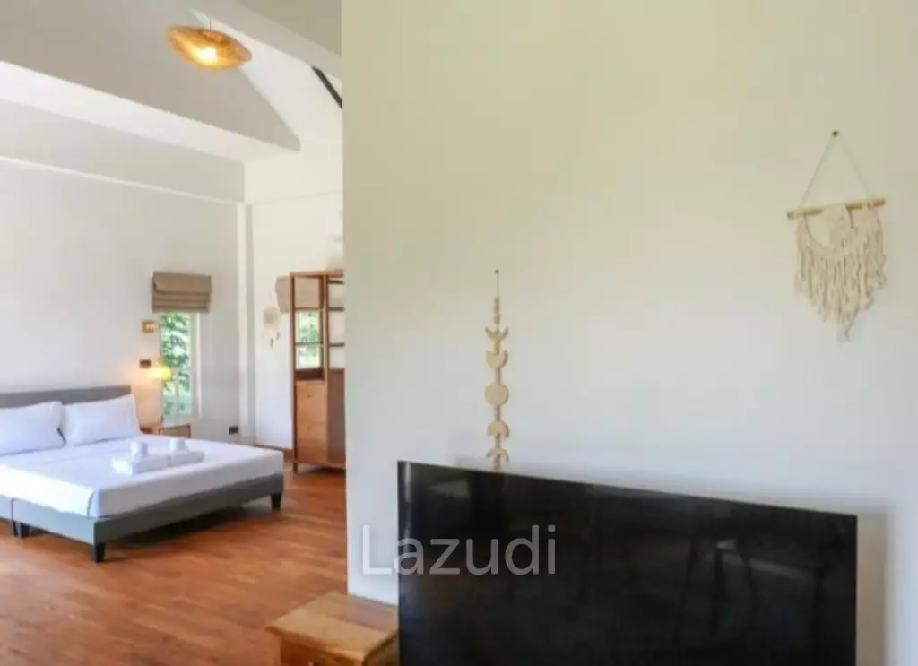 Beachfront 4-Bedroom Villa in Plai Laem– Sunset Views & Private Pool