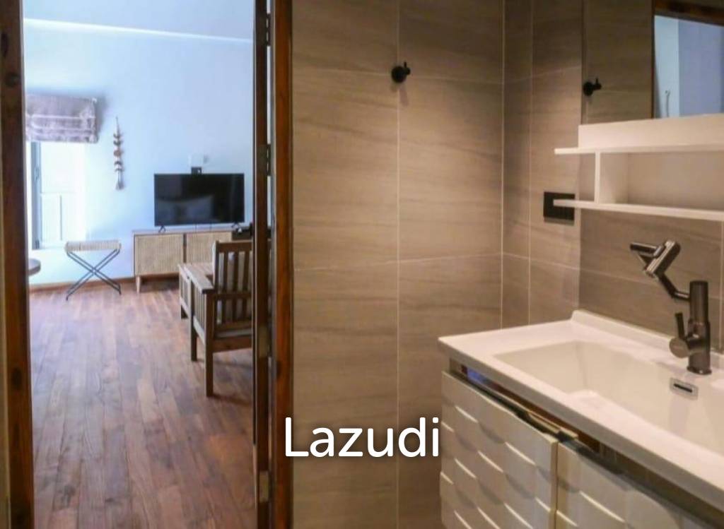 Beachfront 4-Bedroom Villa in Plai Laem– Sunset Views & Private Pool