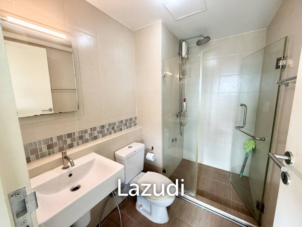 Unique 1 Bedroom Condo with Stunning Views