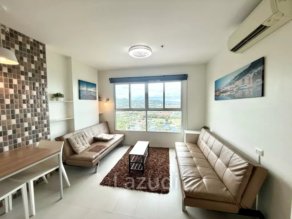Unique 1 Bedroom Condo with Stunning Views