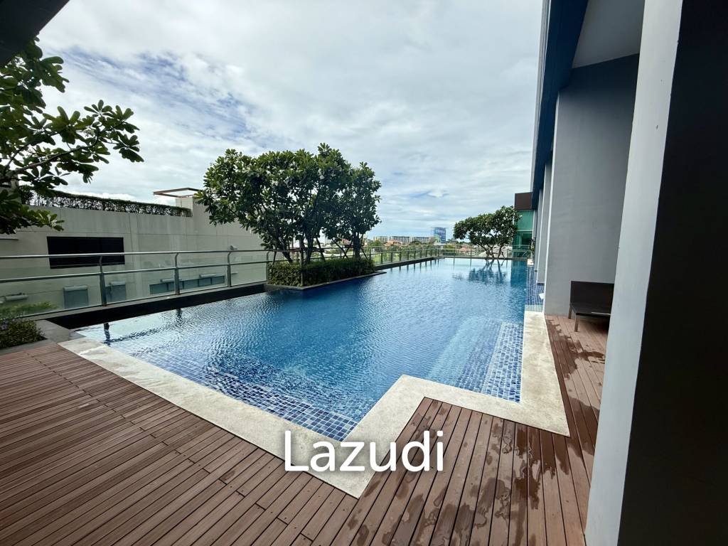 Unique 1 Bedroom Condo with Stunning Views