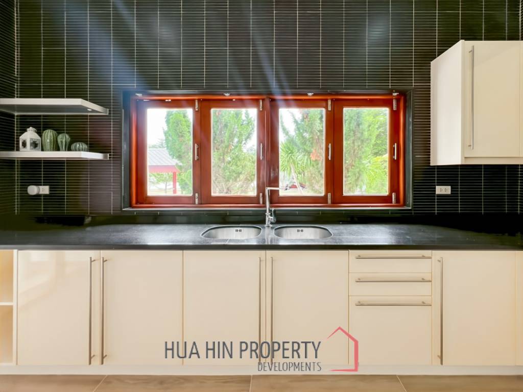 JUST RENOVATED 3-Bedroom Luxury Villa on a LARGE 3 Rai Plot in Hin Lek Fai