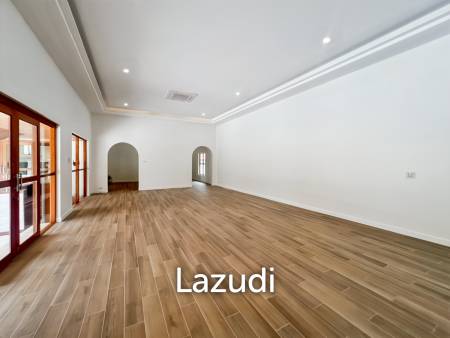 JUST RENOVATED 3-Bedroom Luxury Villa on a LARGE 3 Rai Plot in Hin Lek Fai