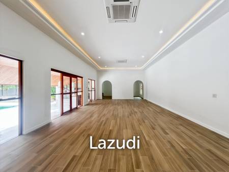 JUST RENOVATED 3-Bedroom Luxury Villa on a LARGE 3 Rai Plot in Hin Lek Fai