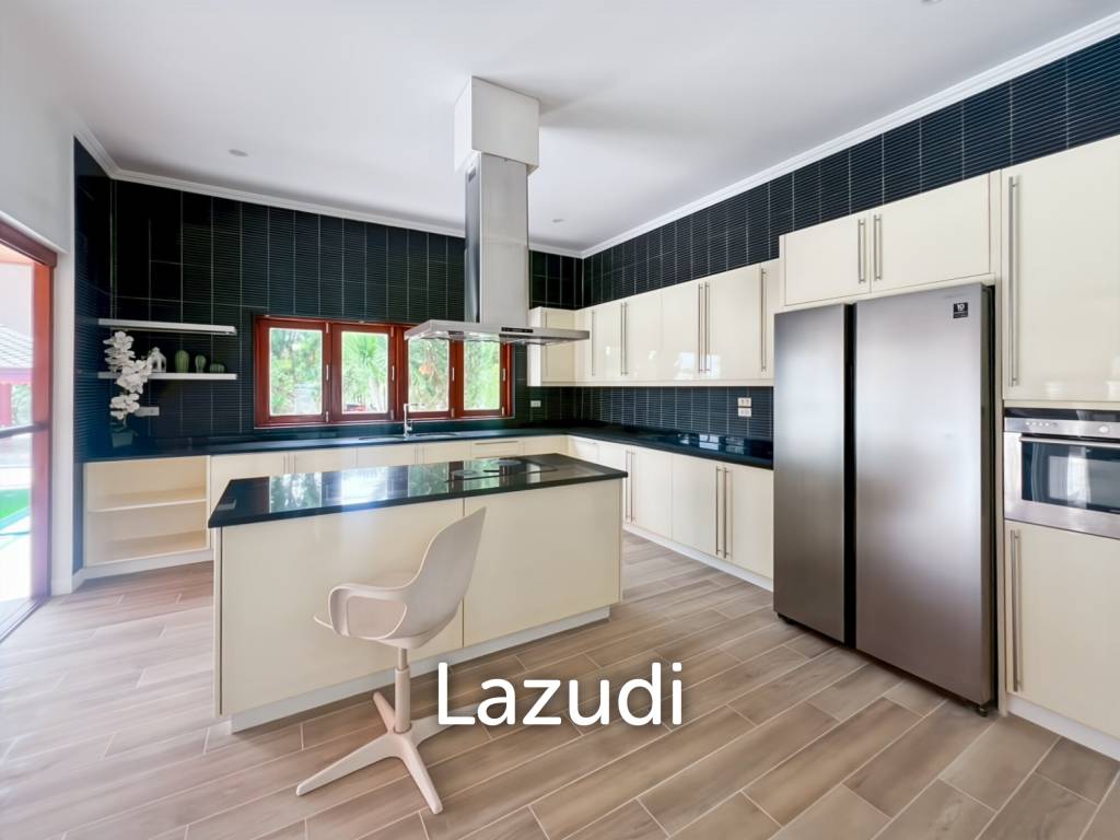 JUST RENOVATED 3-Bedroom Luxury Villa on a LARGE 3 Rai Plot in Hin Lek Fai