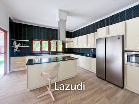 JUST RENOVATED 3-Bedroom Luxury Villa on a LARGE 3 Rai Plot in Hin Lek Fai