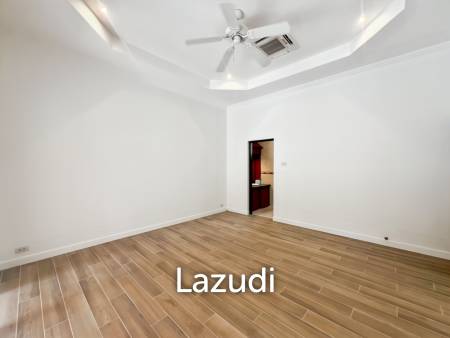 JUST RENOVATED 3-Bedroom Luxury Villa on a LARGE 3 Rai Plot in Hin Lek Fai