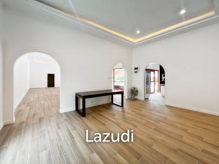 JUST RENOVATED 3-Bedroom Luxury Villa on a LARGE 3 Rai Plot in Hin Lek Fai