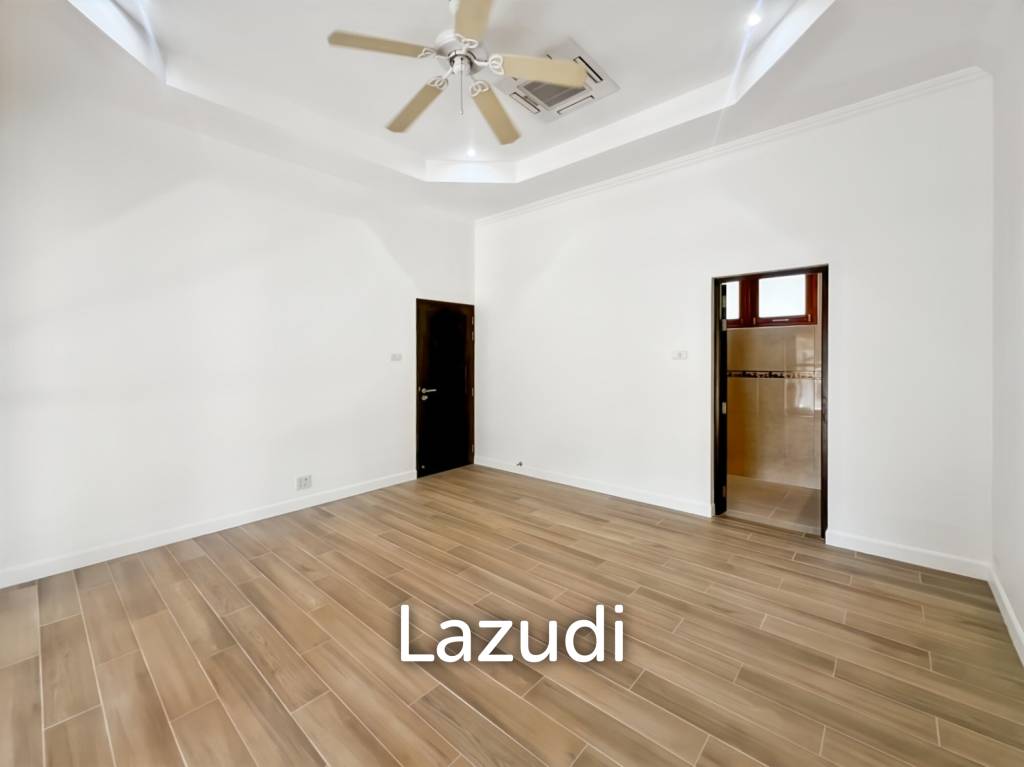 JUST RENOVATED 3-Bedroom Luxury Villa on a LARGE 3 Rai Plot in Hin Lek Fai